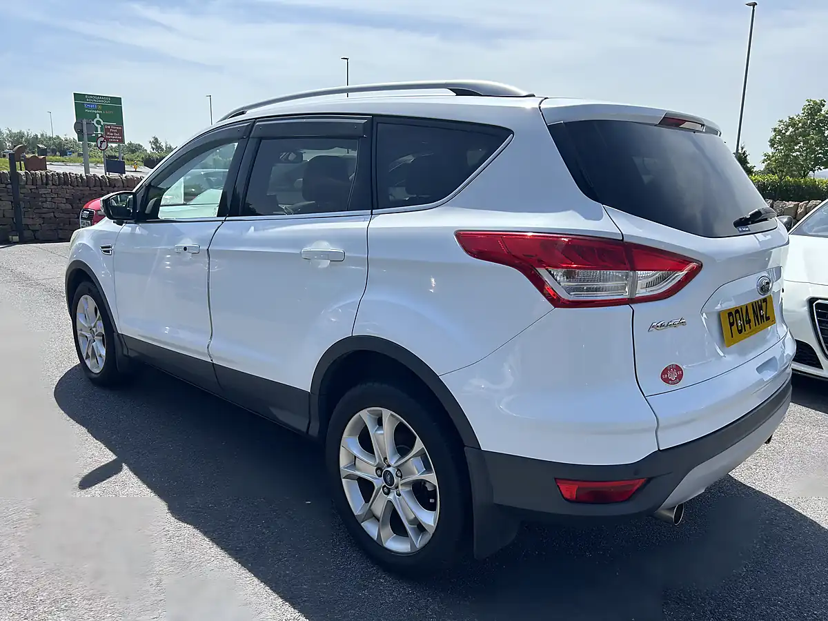 Used 2014 Ford Kuga White - Interior and Exterior details 4
