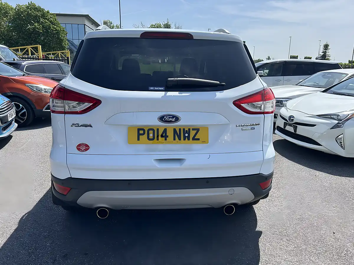Used 2014 Ford Kuga White - Interior and Exterior details 5