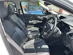 Used 2014 Ford Kuga White - Interior and Exterior details 9