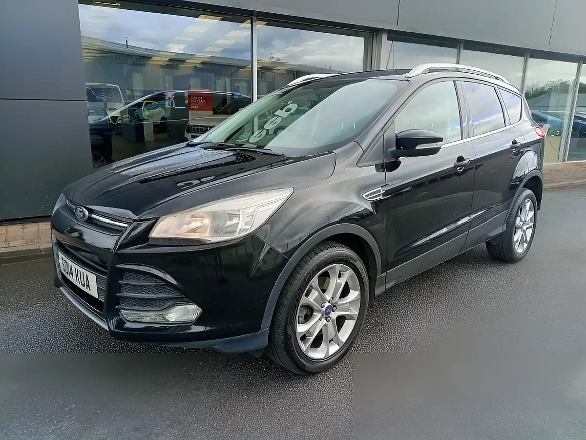 Used 2014 Ford Kuga Zetec Black - Interior and Exterior details 5