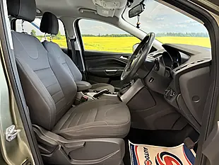 Used 2014 Ford Kuga Zetec Green - Interior and Exterior details 9