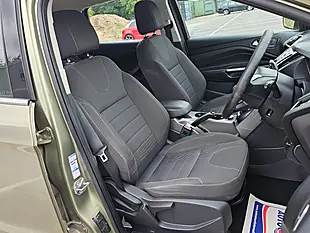 Used 2014 Ford Kuga Zetec Green - Interior and Exterior details 13