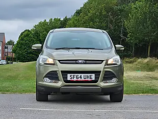 Used 2014 Ford Kuga Zetec Green - Interior and Exterior details 2
