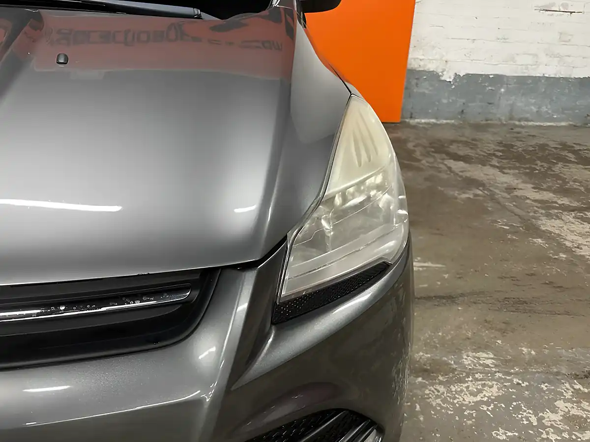 Used 2014 Ford Kuga Zetec Grey - Interior and Exterior details 15
