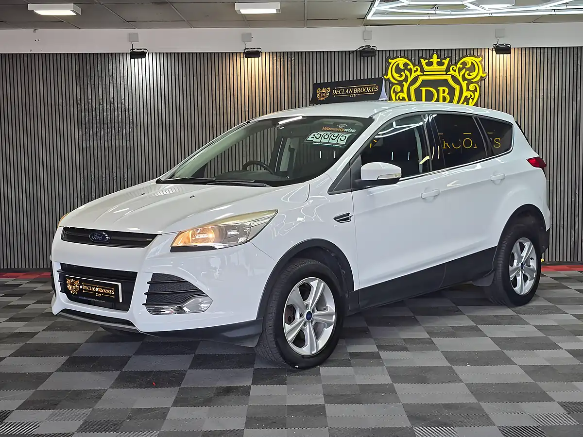 Used 2014 Ford Kuga Zetec White - Interior and Exterior details 7