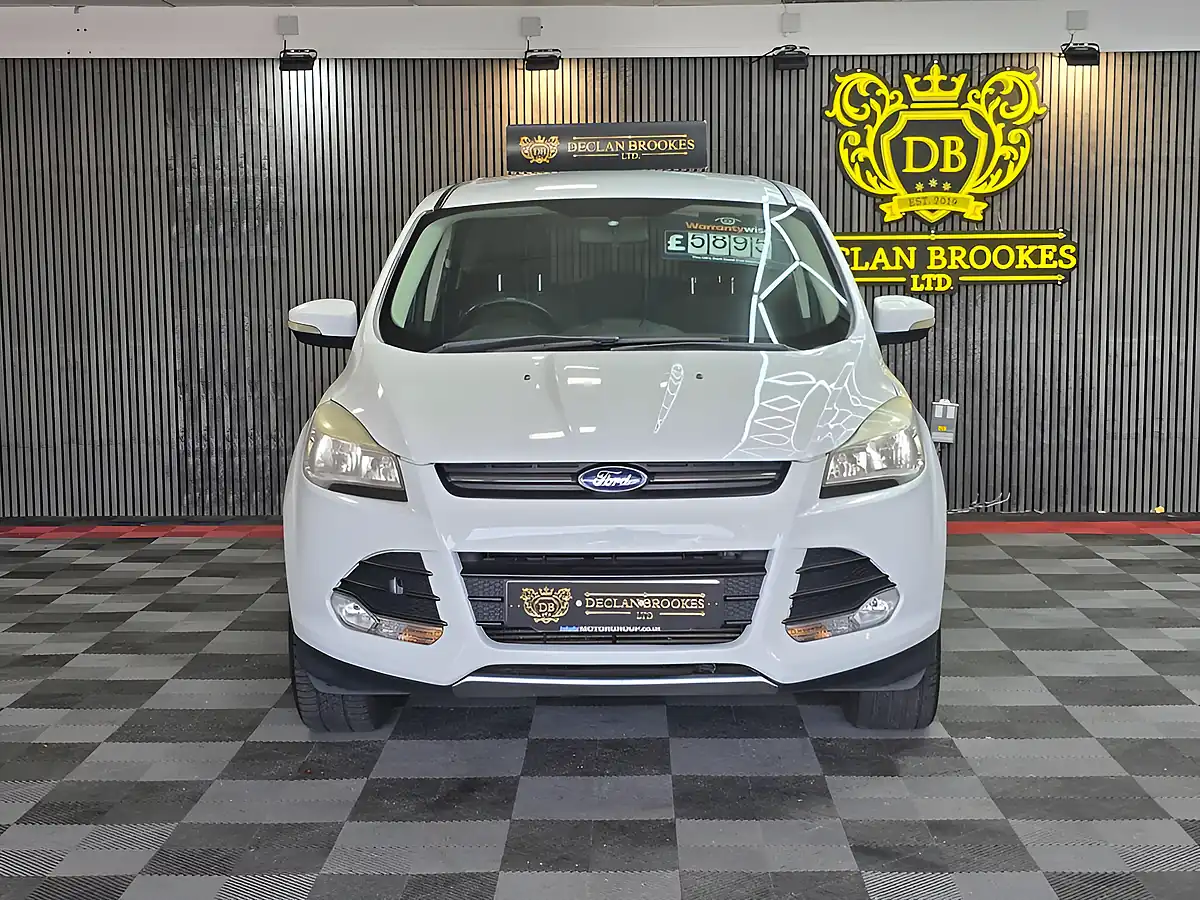 Used 2014 Ford Kuga Zetec White - Interior and Exterior details 8