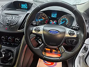 Used 2014 Ford Kuga Zetec White - Interior and Exterior details 10