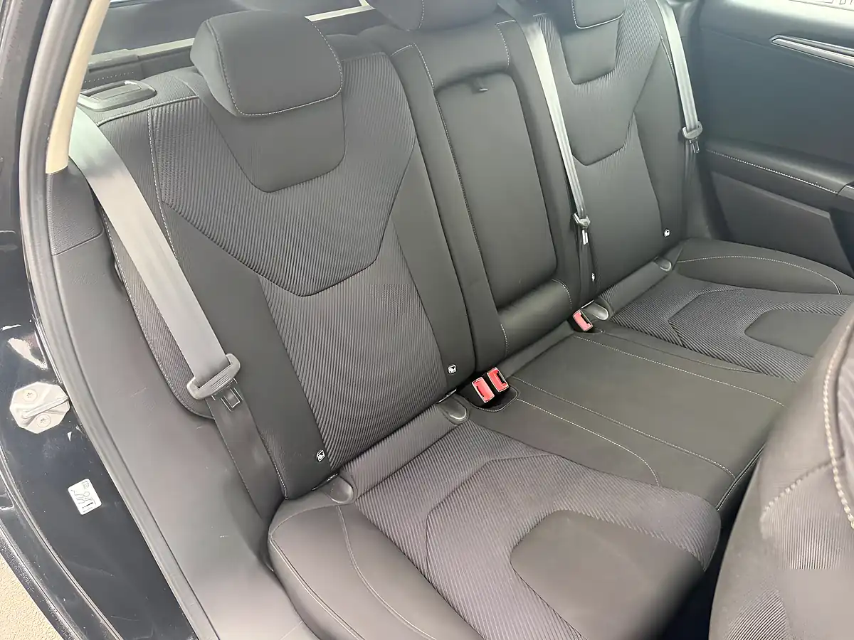 Used 2014 Ford Mondeo Titanium Black - Interior and Exterior details 13