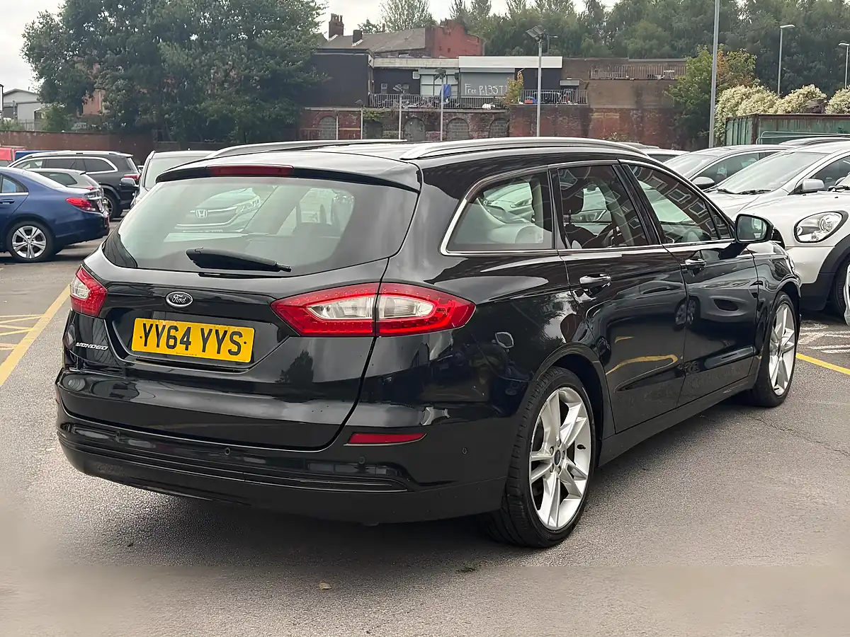 Used 2014 Ford Mondeo Titanium Black - Interior and Exterior details 9