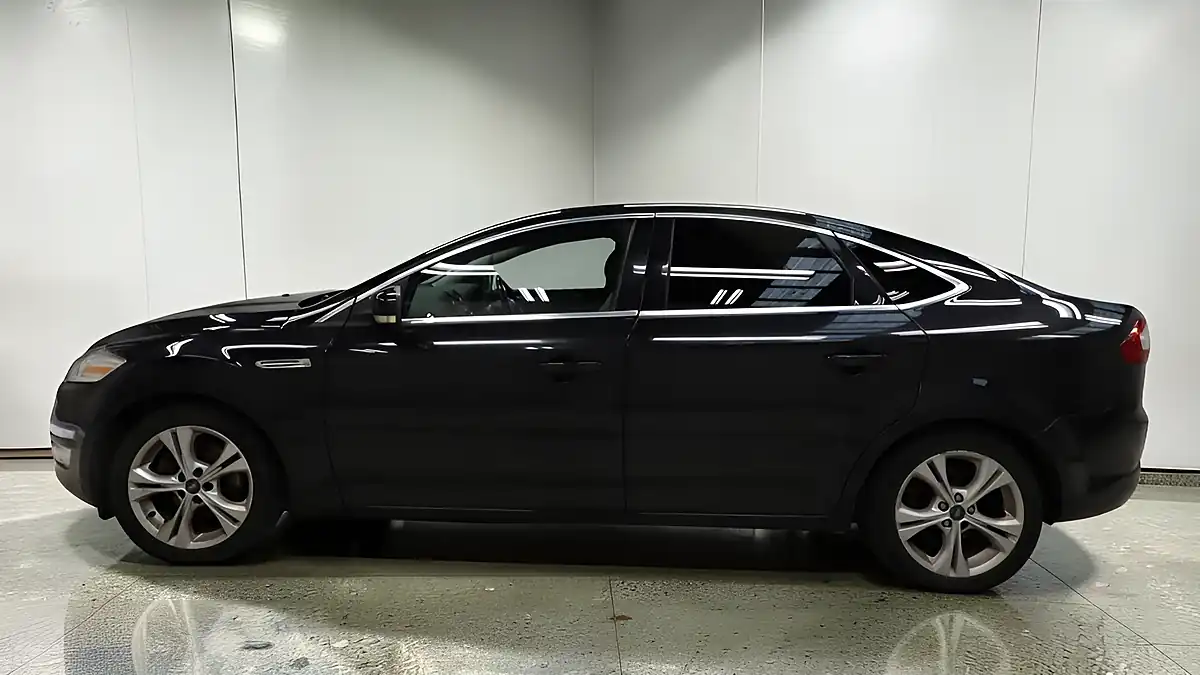 Used 2014 Ford Mondeo Titanium X Business Edition Black - Interior and Exterior details 10