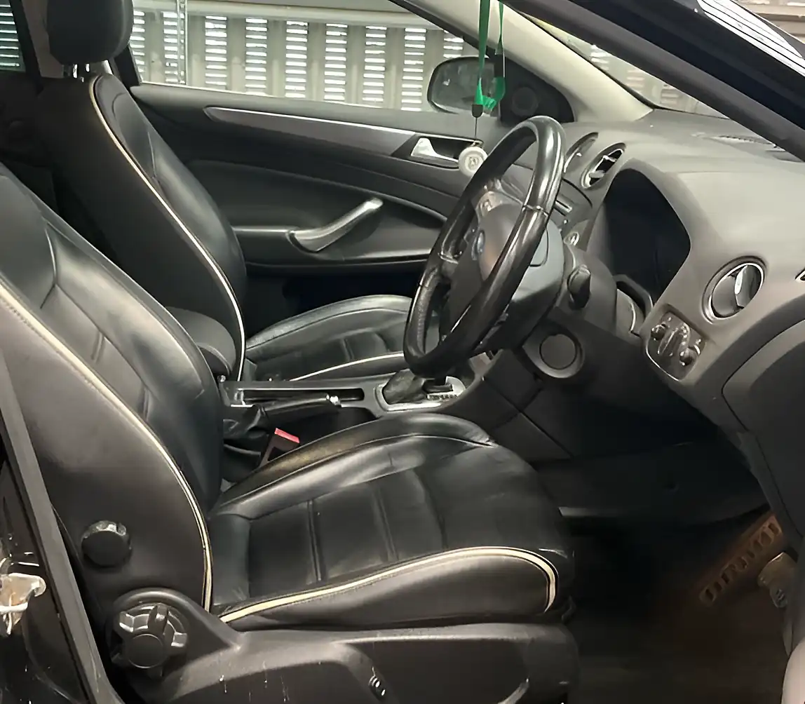 Used 2014 Ford Mondeo Titanium X Business Edition Black - Interior and Exterior details 3