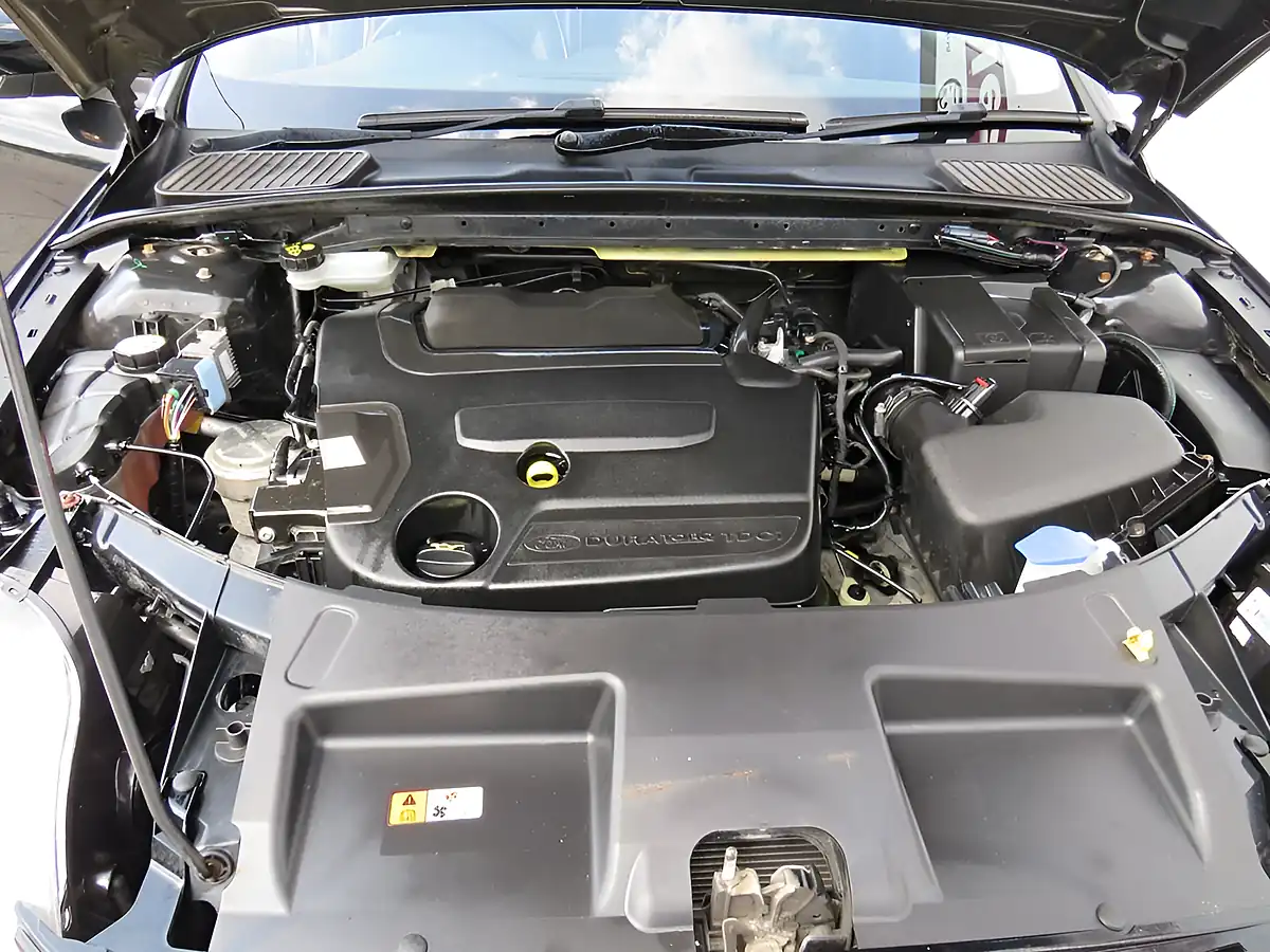Used 2014 Ford Mondeo Titanium X Business Edition Black - Interior and Exterior details 11