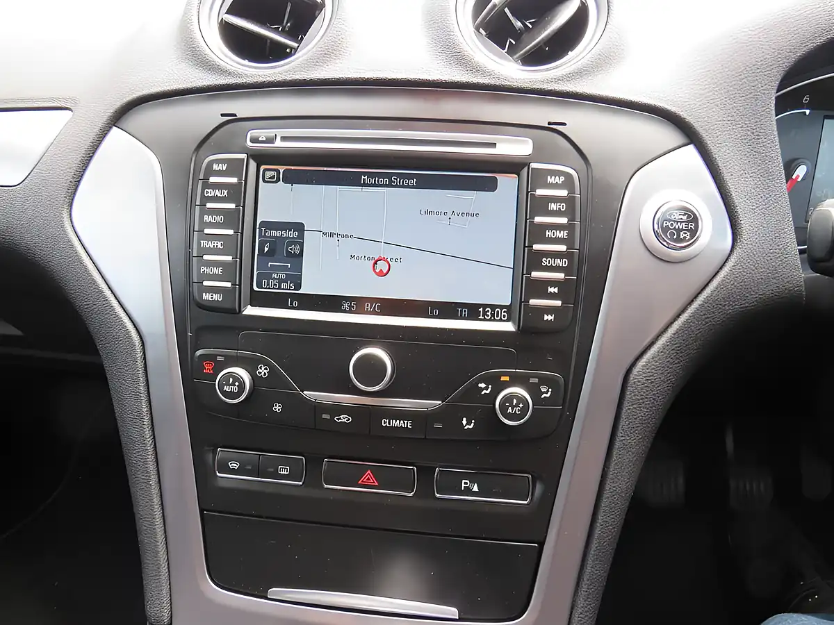 Used 2014 Ford Mondeo Titanium X Business Edition Black - Interior and Exterior details 12