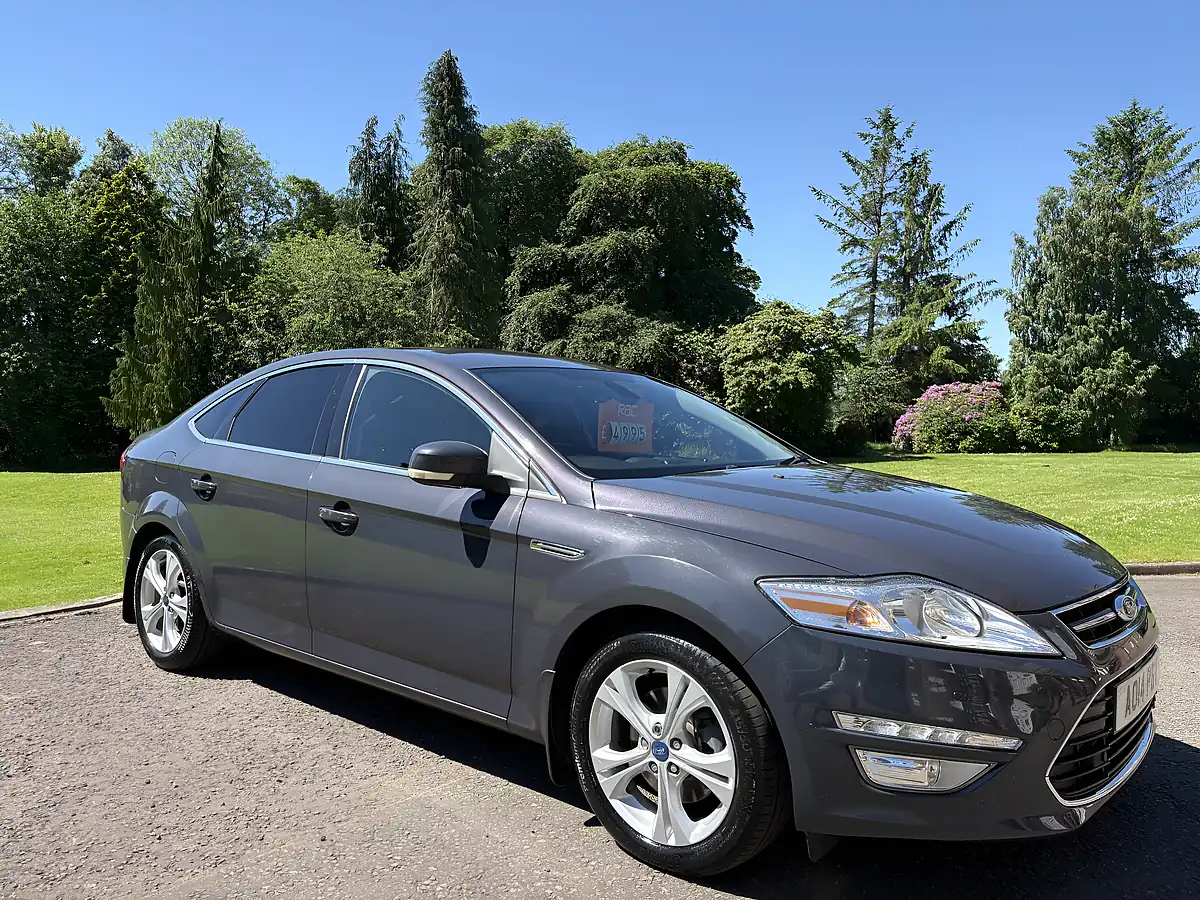 Used 2014 Ford Mondeo Titanium X Business Edition Silver - Interior and Exterior details 3