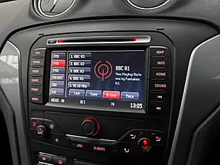 Used 2014 Ford Mondeo Zetec Business Edition Red - Interior and Exterior details 13