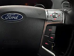 Used 2014 Ford Mondeo Zetec Business Edition Red - Interior and Exterior details 16