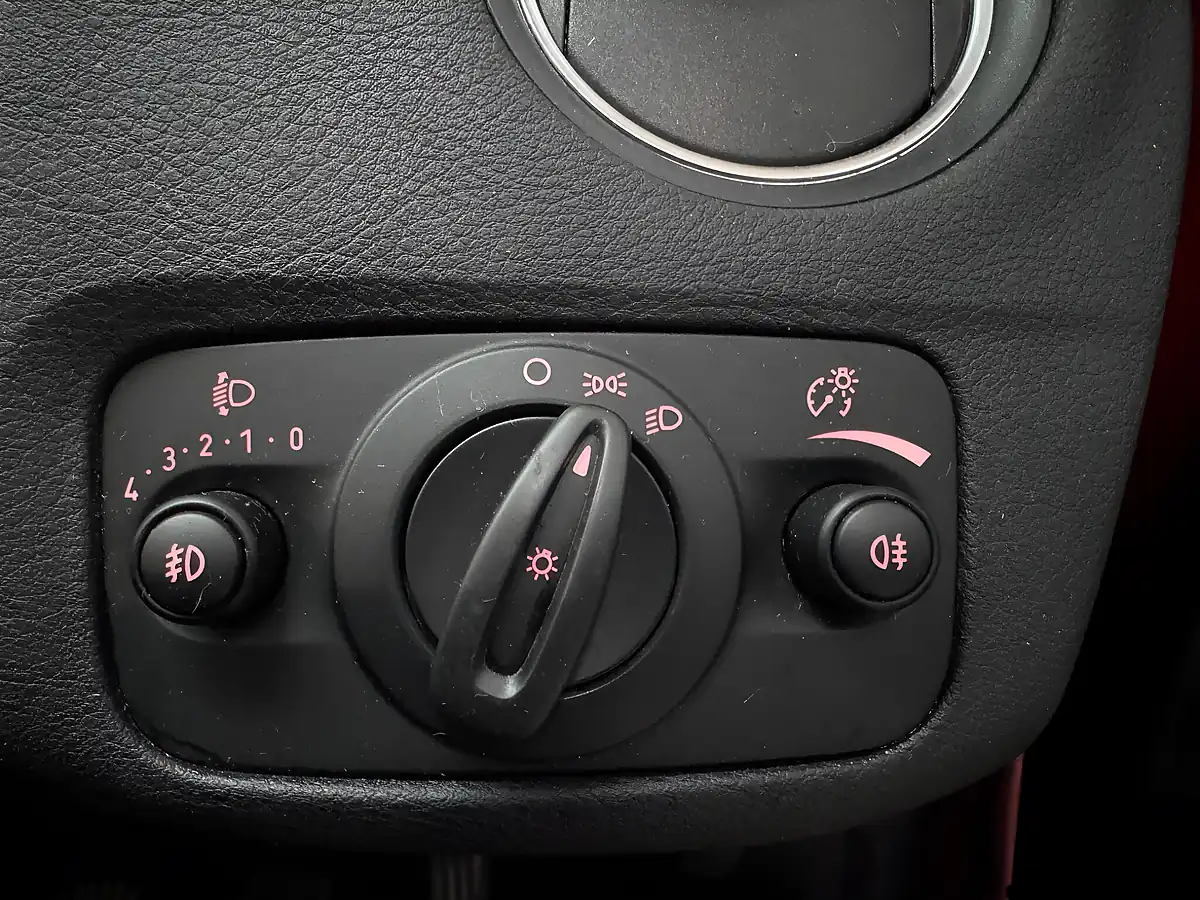 Used 2014 Ford Mondeo Zetec Business Edition Red - Interior and Exterior details 18