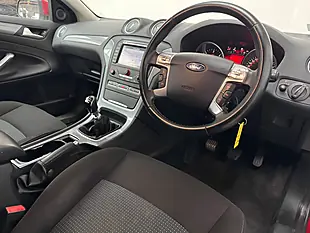 Used 2014 Ford Mondeo Zetec Business Edition Red - Interior and Exterior details 3