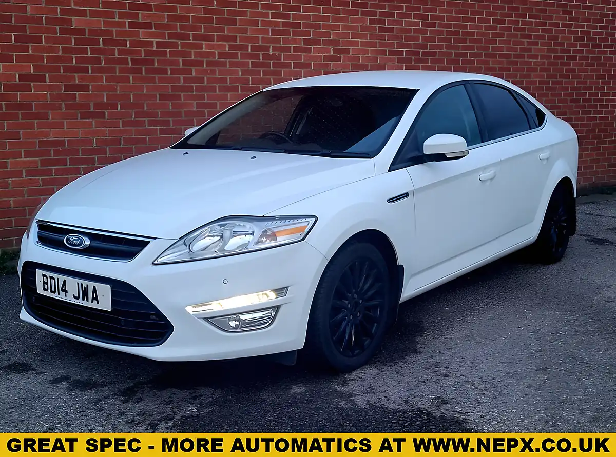Used 2014 Ford Mondeo Zetec Business Edition White - Front View