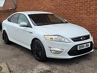 Used 2014 Ford Mondeo Zetec Business Edition White - Interior and Exterior details 8