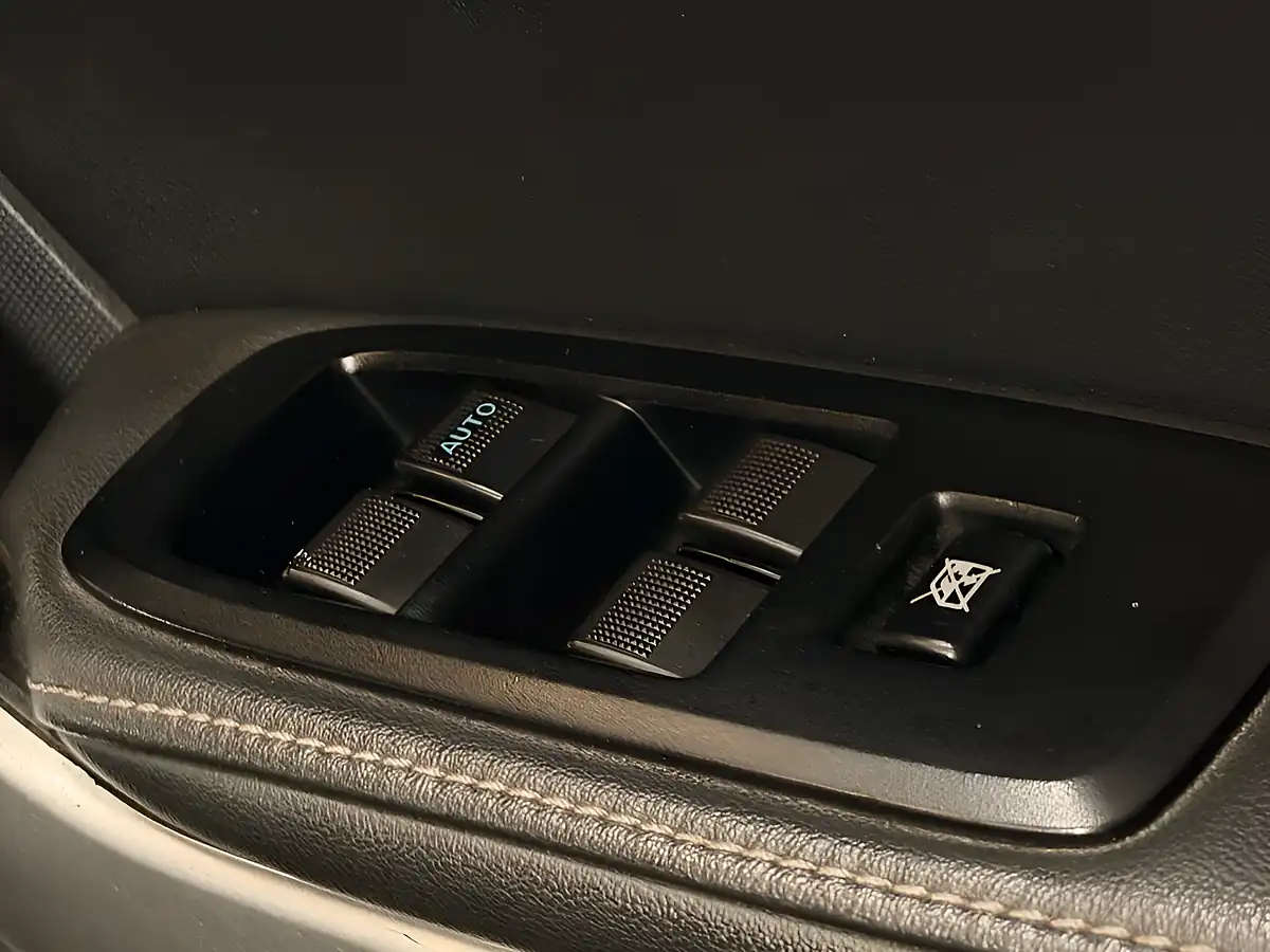 Used 2014 Ford Ranger Limited 1 Black - Interior and Exterior details 14