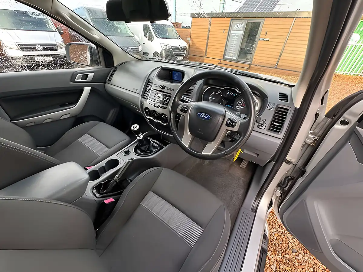 Used 2014 Ford Ranger Xlt Silver - Interior and Exterior details 13