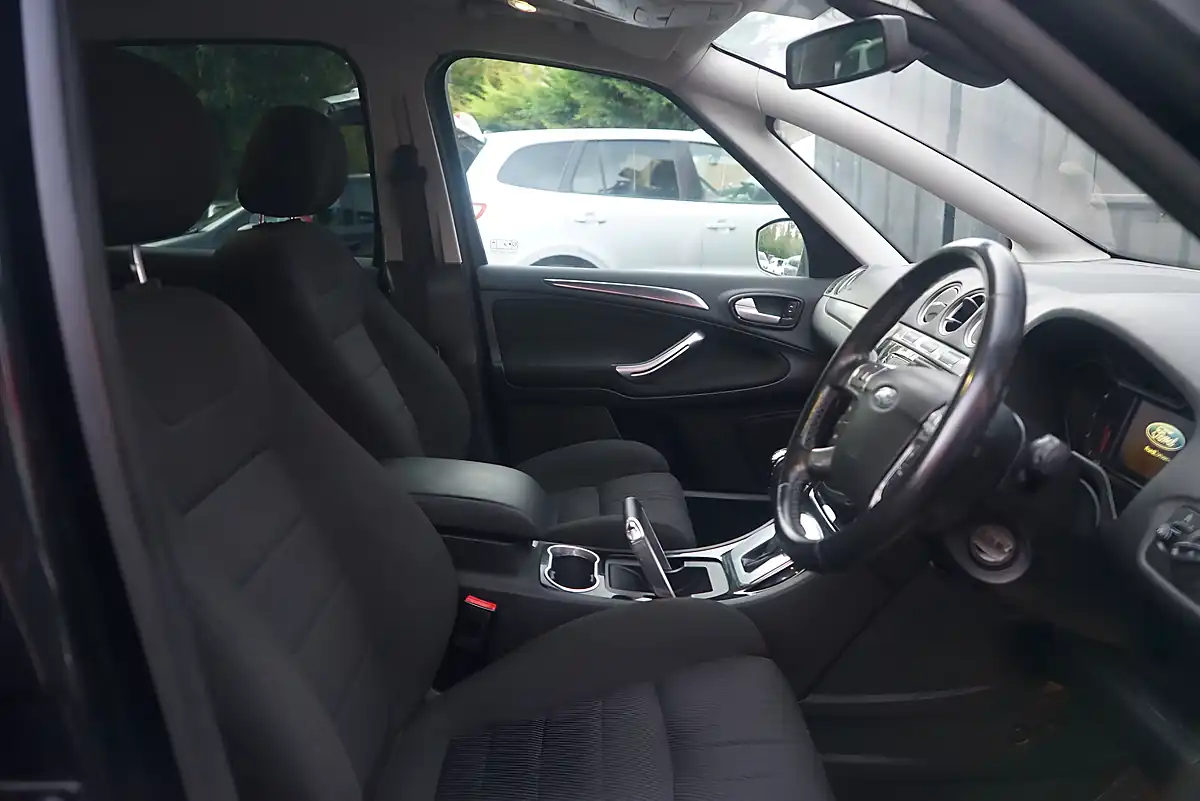 Used 2014 Ford S-Max Titanium Black - Interior and Exterior details 14