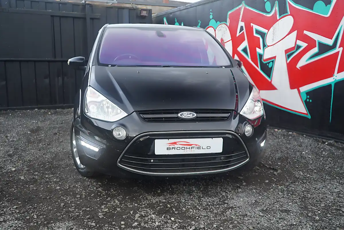 Used 2014 Ford S-Max Titanium Black - Interior and Exterior details 4