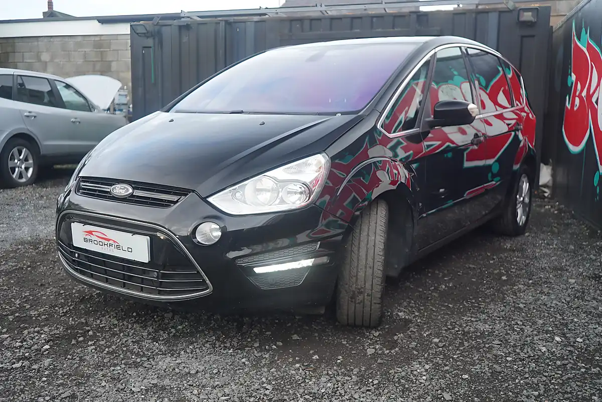 Used 2014 Ford S-Max Titanium Black - Interior and Exterior details 8