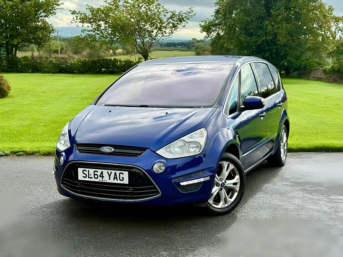 Used 2014 Ford S-Max Titanium Blue - Interior and Exterior details 3