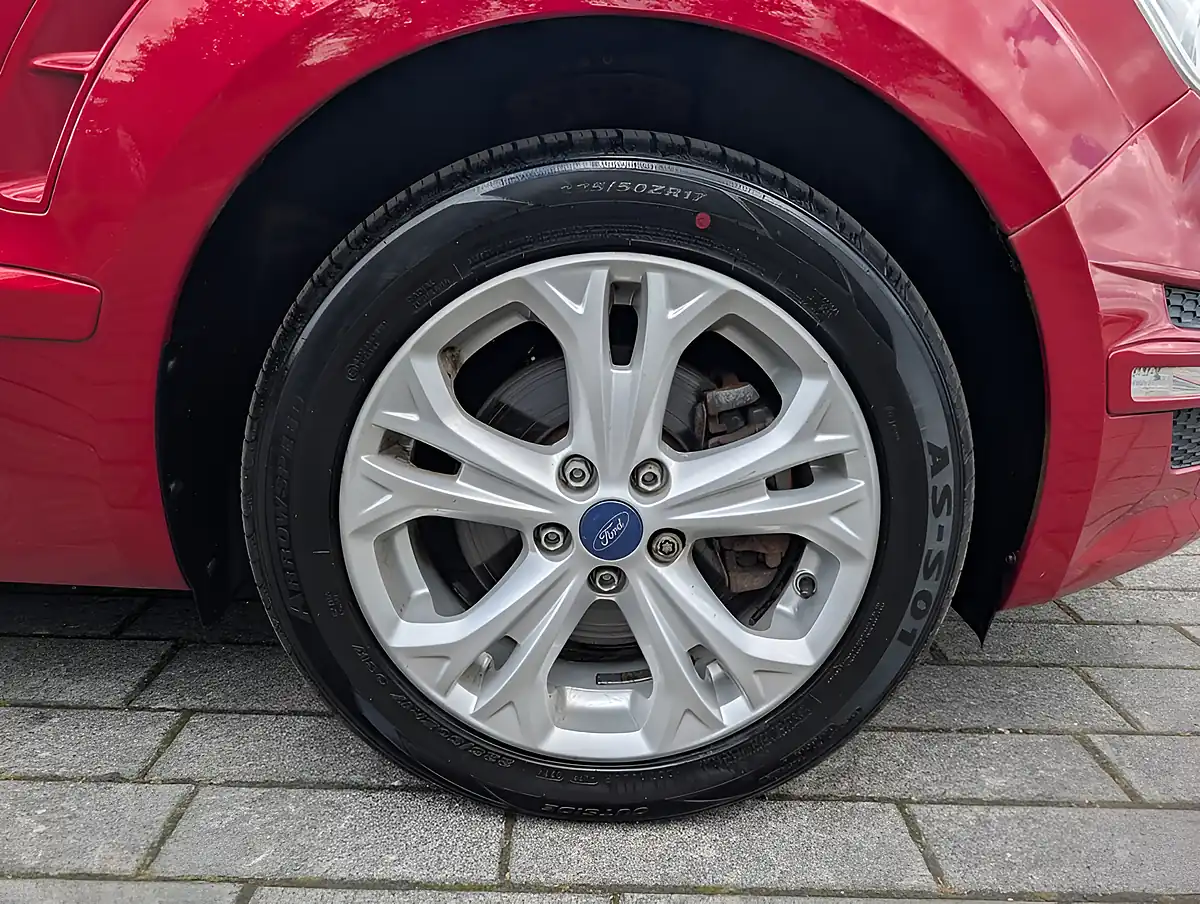 Used 2014 Ford S-Max Titanium Red - Interior and Exterior details 10