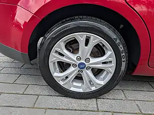 Used 2014 Ford S-Max Titanium Red - Interior and Exterior details 12