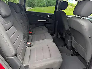 Used 2014 Ford S-Max Titanium Red - Interior and Exterior details 15