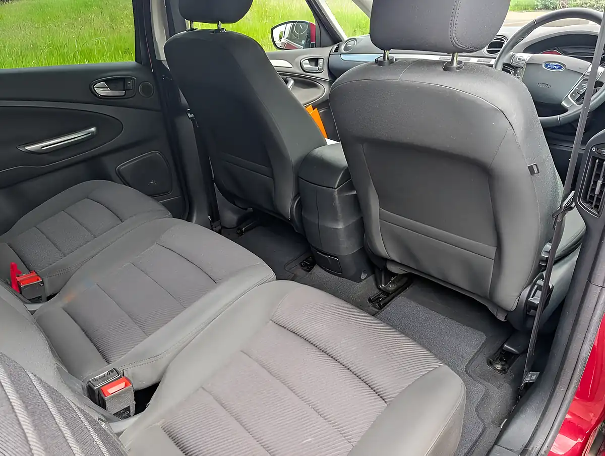 Used 2014 Ford S-Max Titanium Red - Interior and Exterior details 16