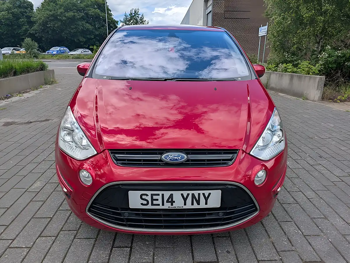 Used 2014 Ford S-Max Titanium Red - Interior and Exterior details 9