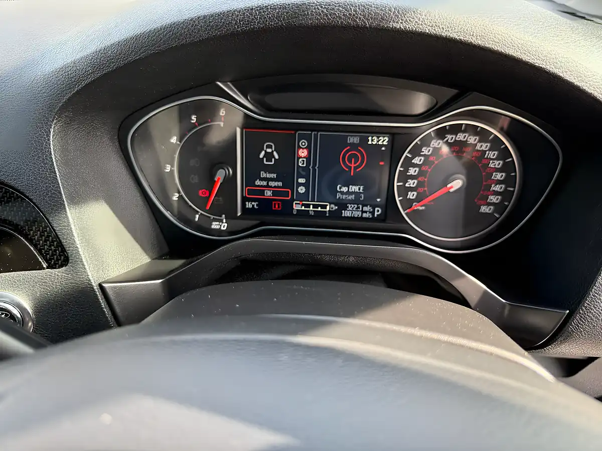Used 2014 Ford S-Max Titanium X Sport Silver - Interior and Exterior details 11