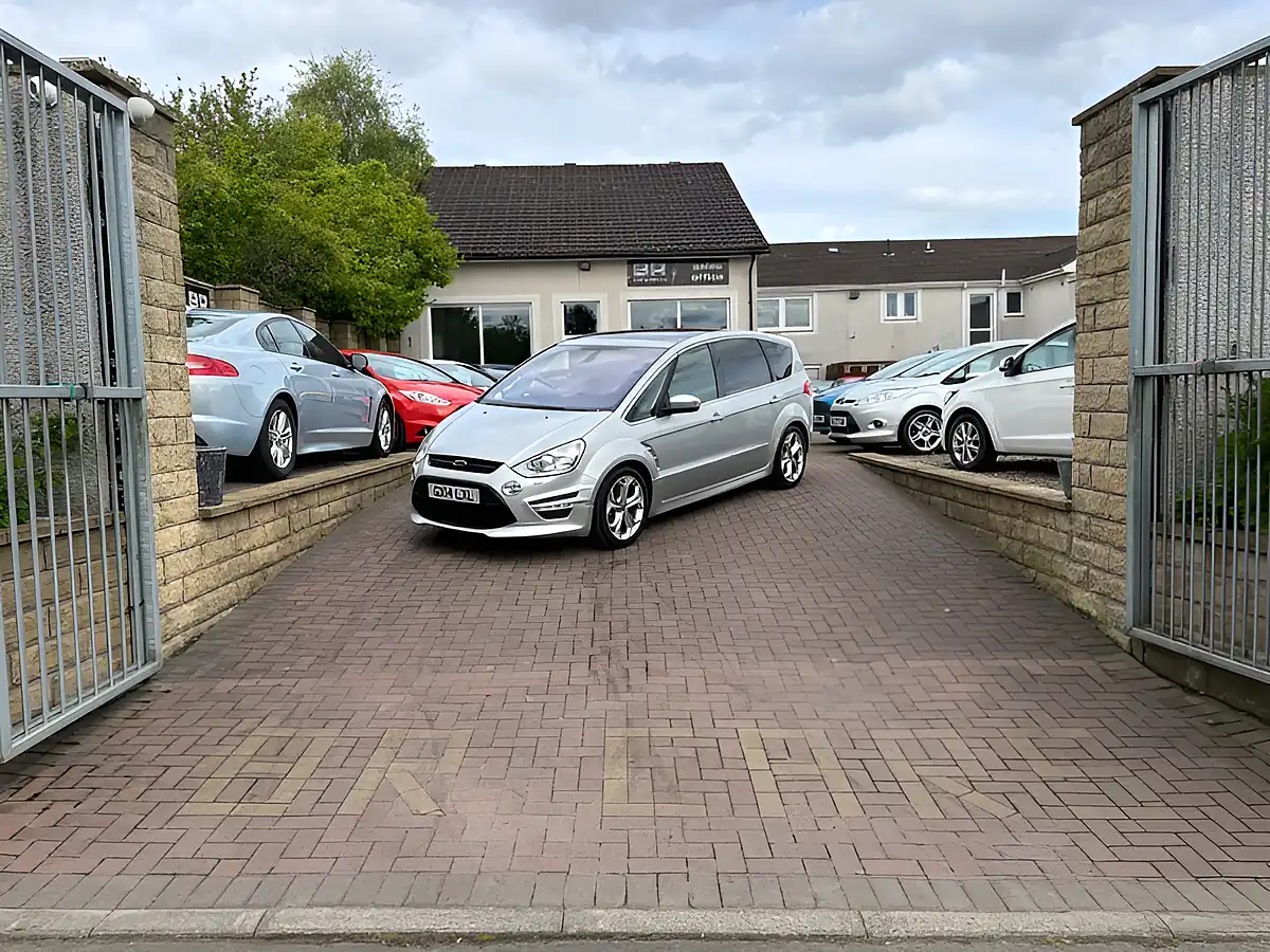 Used 2014 Ford S-Max Titanium X Sport Silver - Interior and Exterior details 3