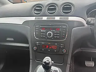Used 2014 Ford S-Max Zetec Silver - Interior and Exterior details 12