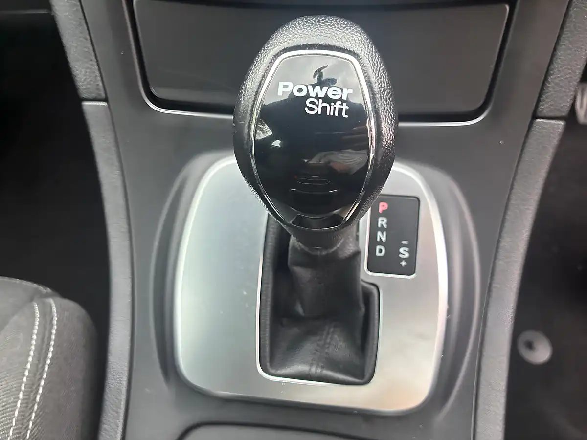 Used 2014 Ford S-Max Zetec Silver - Interior and Exterior details 13