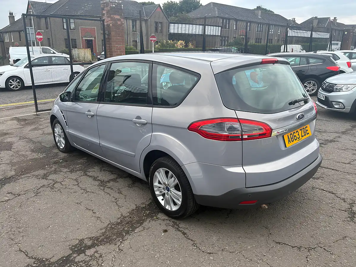 Used 2014 Ford S-Max Zetec Silver - Interior and Exterior details 5