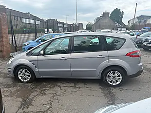 Used 2014 Ford S-Max Zetec Silver - Interior and Exterior details 6
