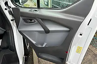 Used 2014 Ford Tourneo Custom 270 L1 H1 White - Interior and Exterior details 14