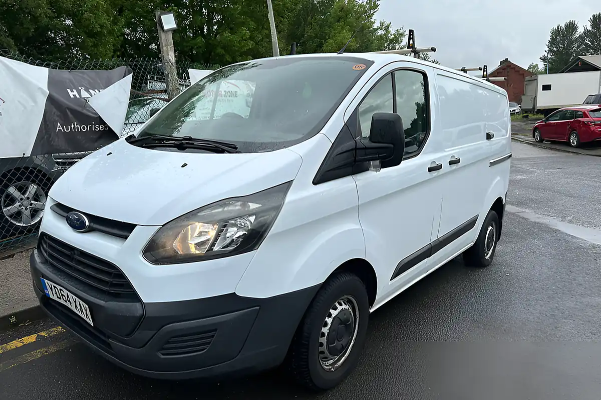Used 2014 Ford Tourneo Custom 270 L1 H1 White - Interior and Exterior details 3