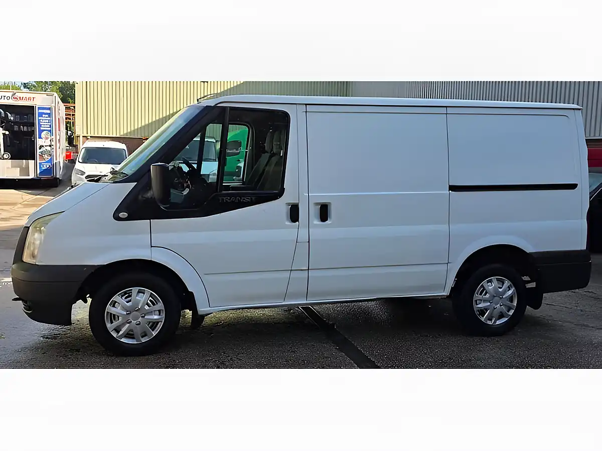 Used 2014 Ford Transit 260 White - Interior and Exterior details 12