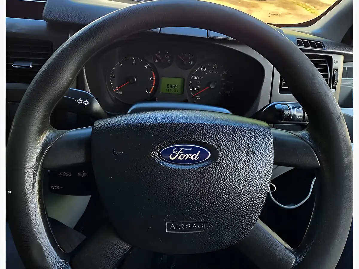 Used 2014 Ford Transit 260 White - Interior and Exterior details 16