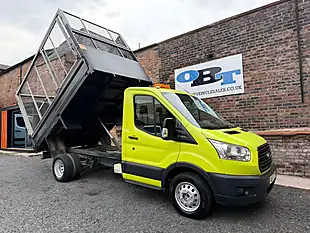 Used 2014 Ford Transit 350 Caged Tipper Green - Interior and Exterior details 7