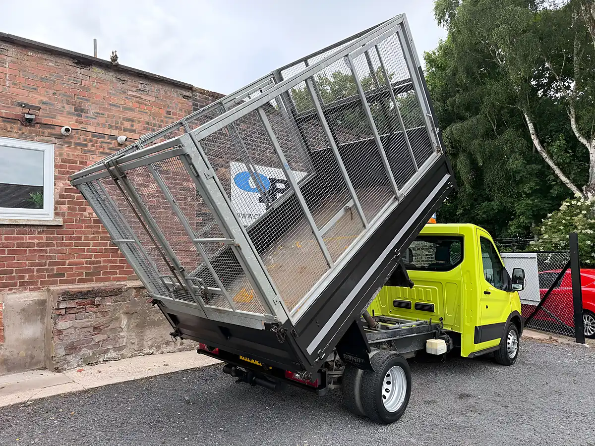 Used 2014 Ford Transit 350 Caged Tipper Green - Interior and Exterior details 8