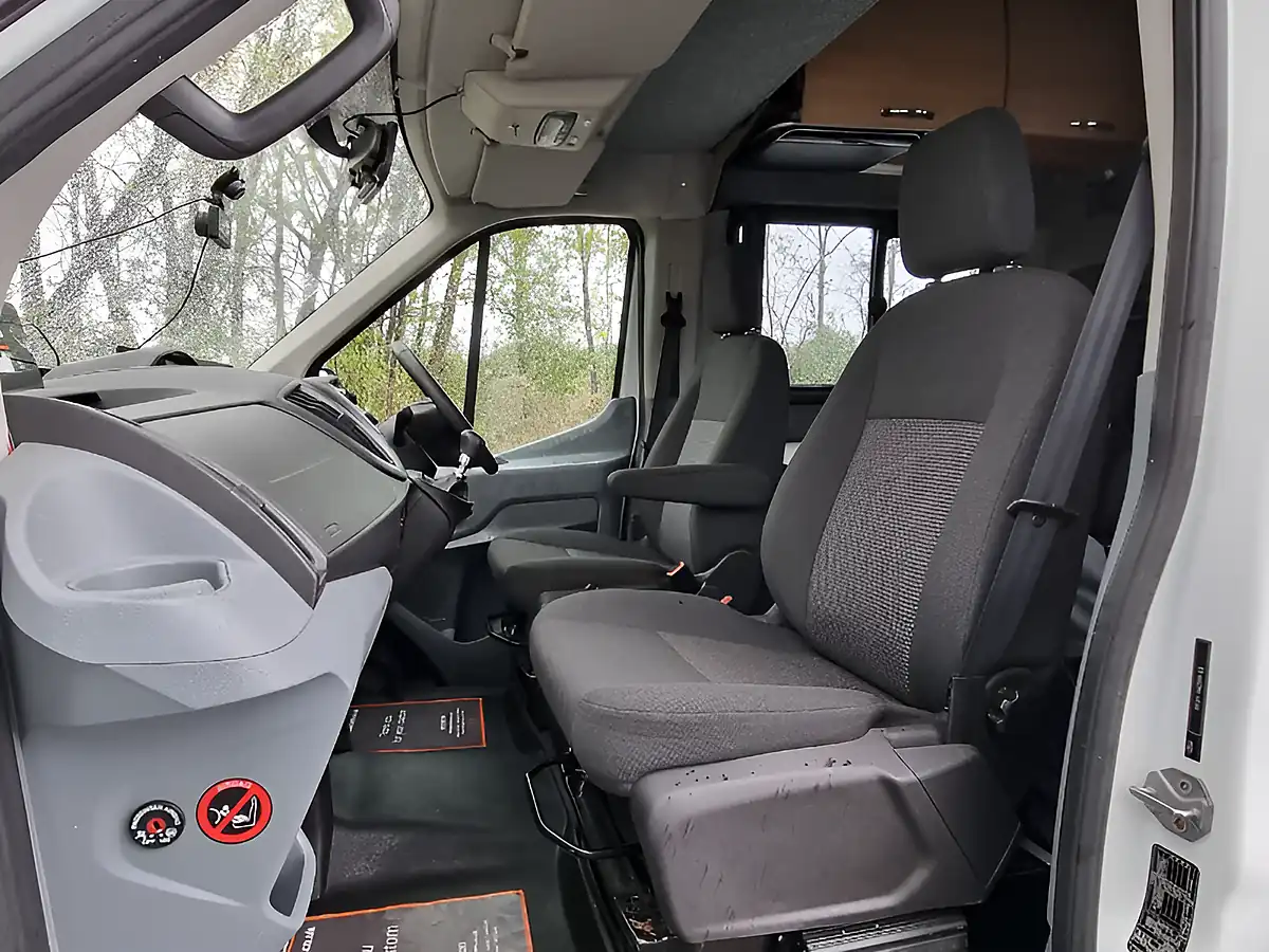 Used 2014 Ford Transit 460 Hdt White - Interior and Exterior details 10