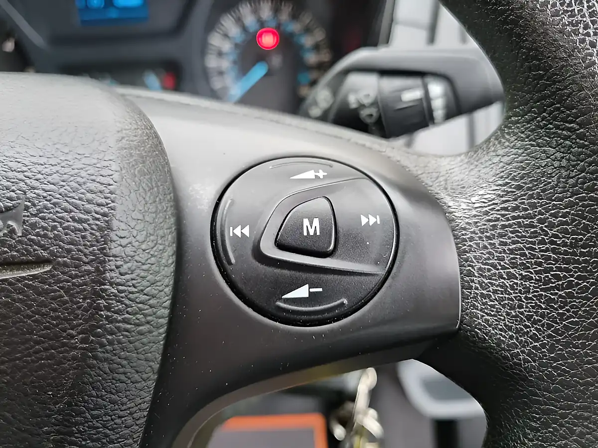 Used 2014 Ford Transit 460 Hdt White - Interior and Exterior details 18