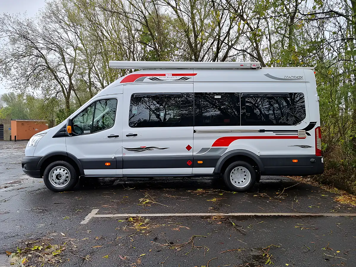 Used 2014 Ford Transit 460 Hdt White - Interior and Exterior details 4